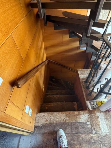 Treppe Vorher Verlegung Vinyl Treppe